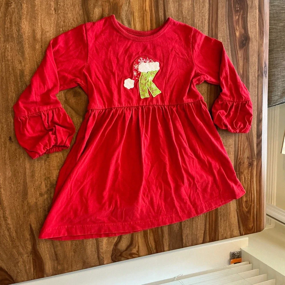 Kellys Kids Long Sleeve Christmas Santa Hat‎ Initial 